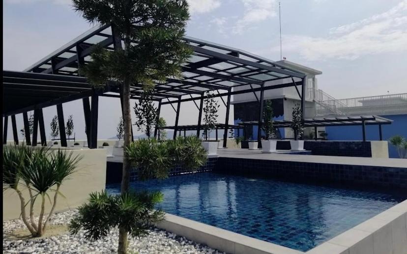 休闲民宿 Leisure Homestay @The Venus Sitiawan Kampong Lumut Kiri Екстериор снимка